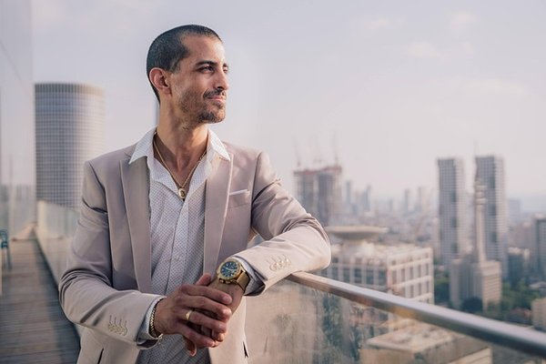 Bijoux homme luxe : la clé pour un style audacieux et raffiné